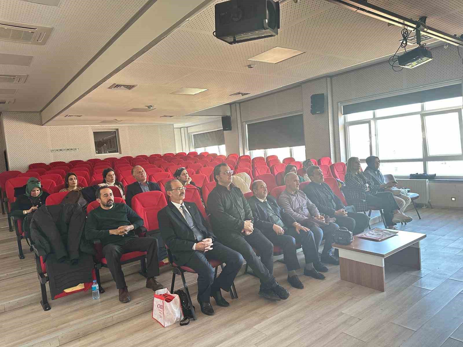 Edebiyat akademisi ikinci dönem etkinlikleri devam ediyor