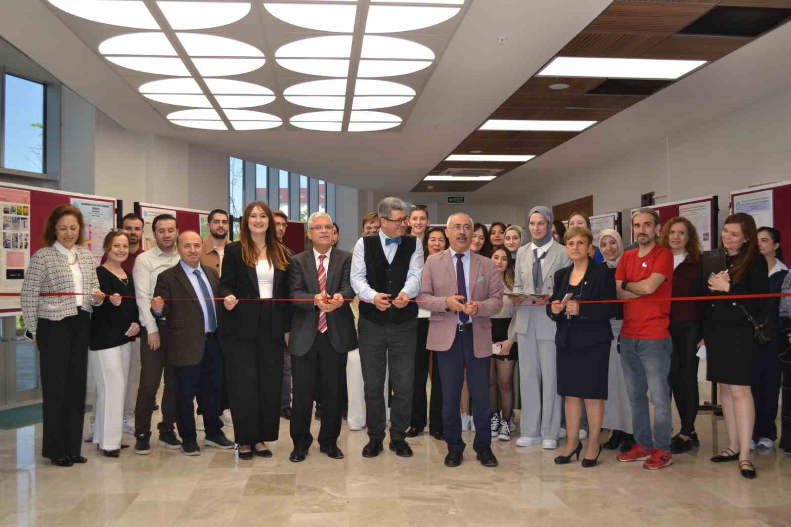 Dünya biyologlar günü coşkuyla kutlandı
