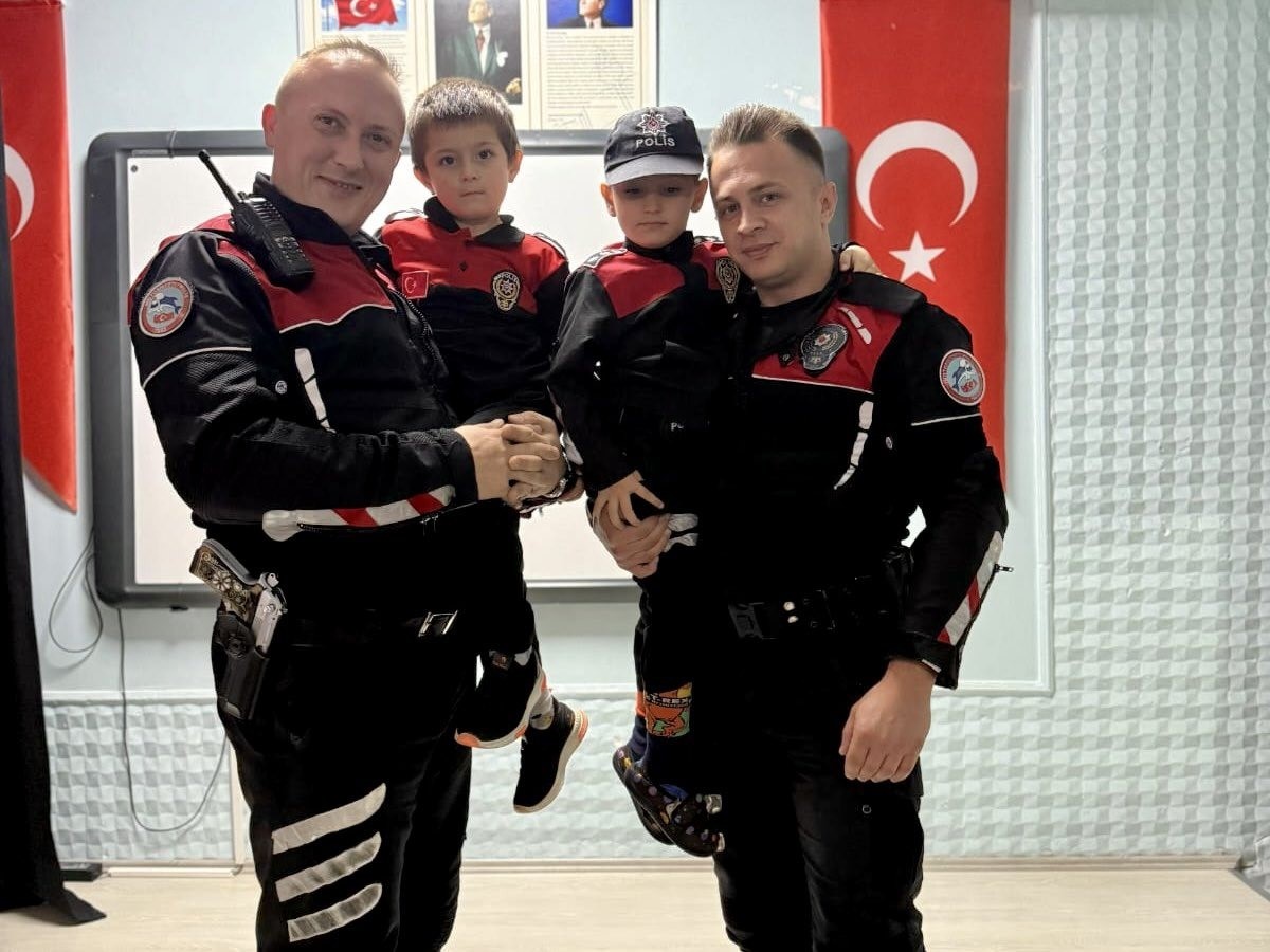 Bilecik’te miniklere polis eğitimi