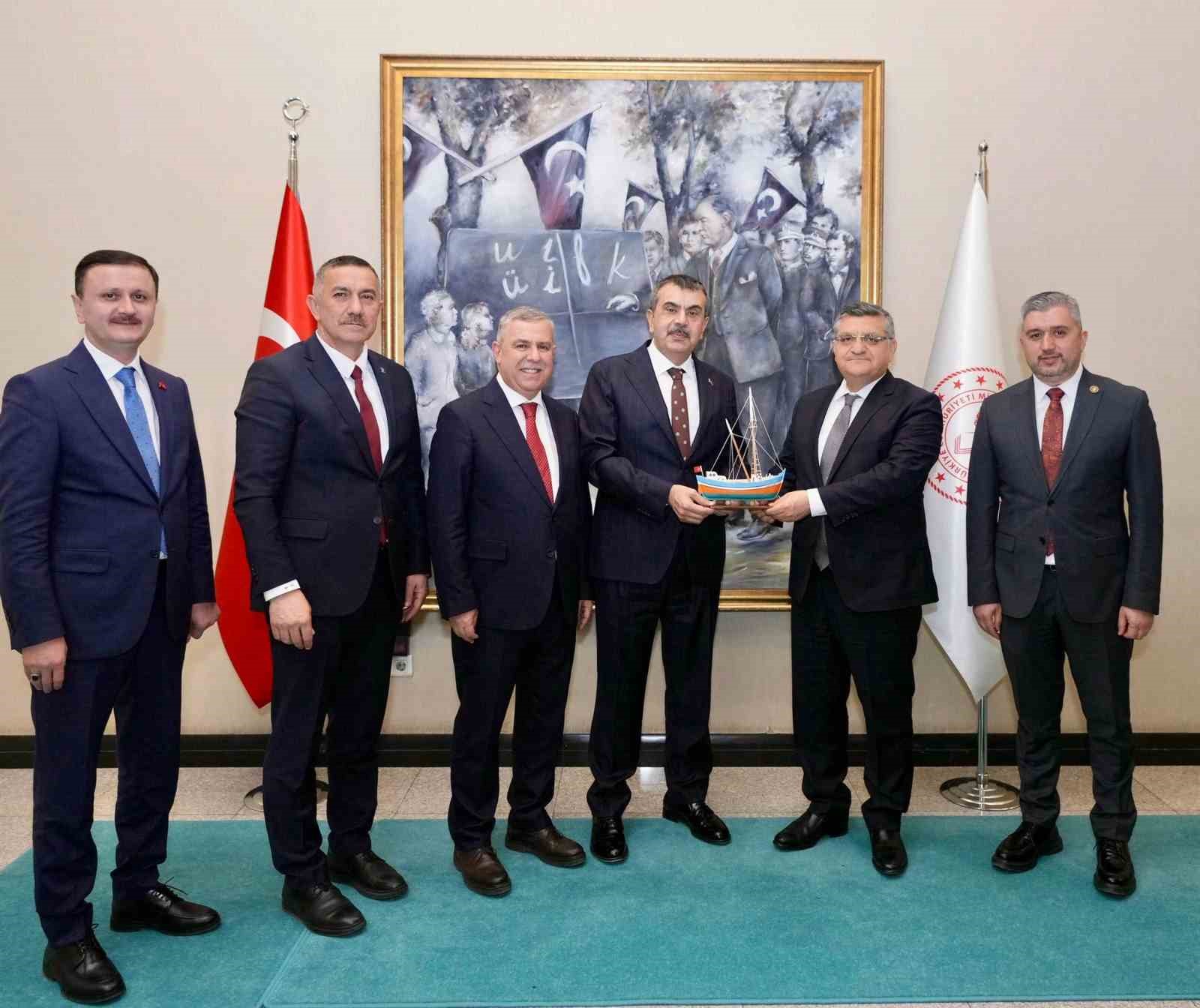 Sinop heyetinden Ankara &ccedil;ıkarması
