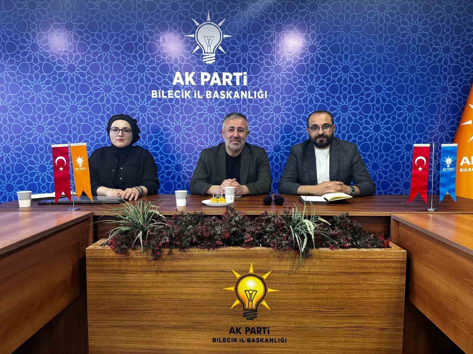 AK Parti’nin gündeminde zirai don yaşayan üreticiler vardı