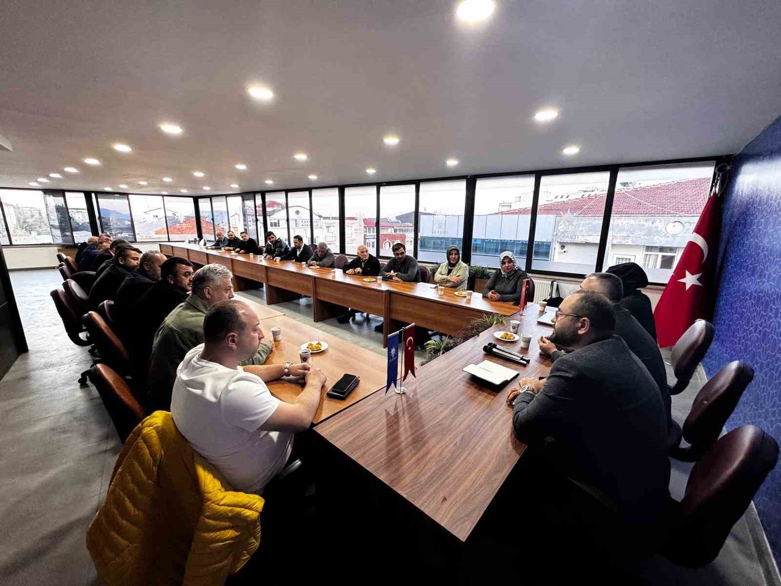 AK Parti&rsquo;nin g&uuml;ndeminde zirai don yaşayan &uuml;reticiler vardı
