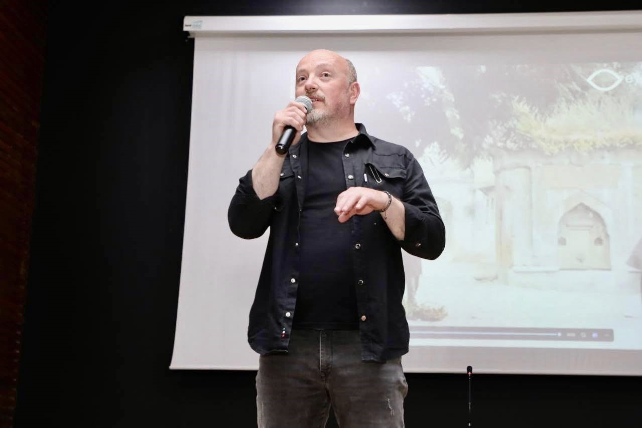 Edremit’te "Okur-Yazar Buluşması"nın üçüncüsü gerçekleştirildi