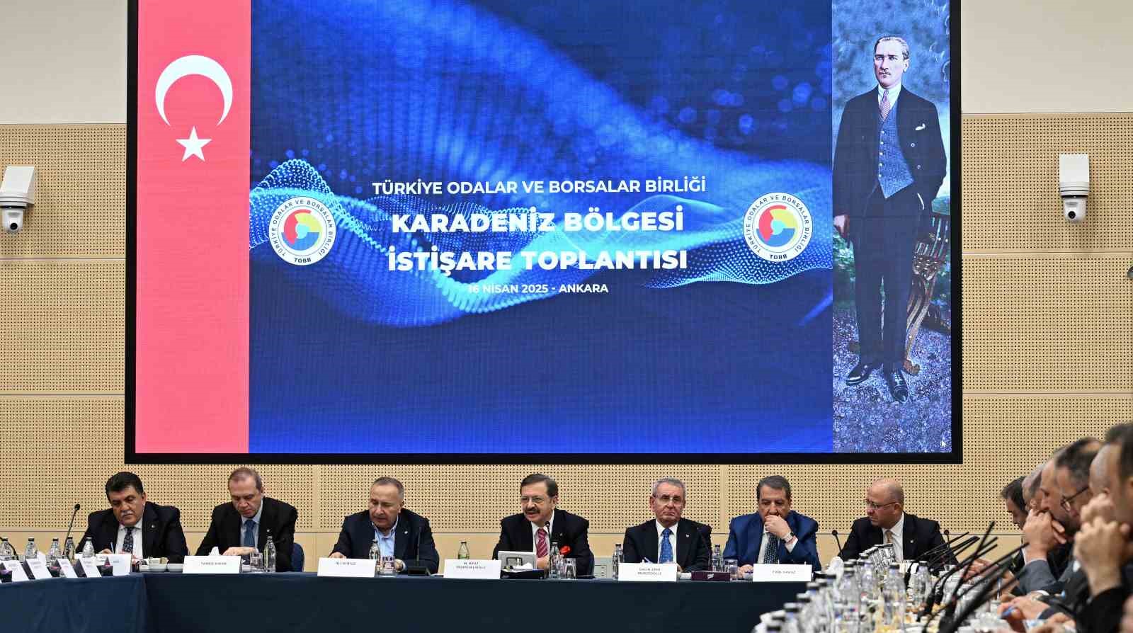 Başkan Bıyık, D&uuml;zceli sanayicilerin taleplerini aktardı
