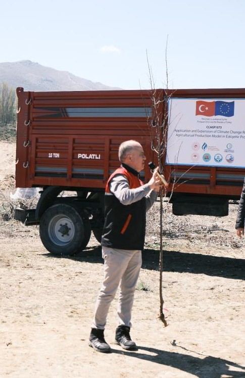 BM destekli projeyle Eskişehir’de iklime uyumlu tarım gelişiyor
