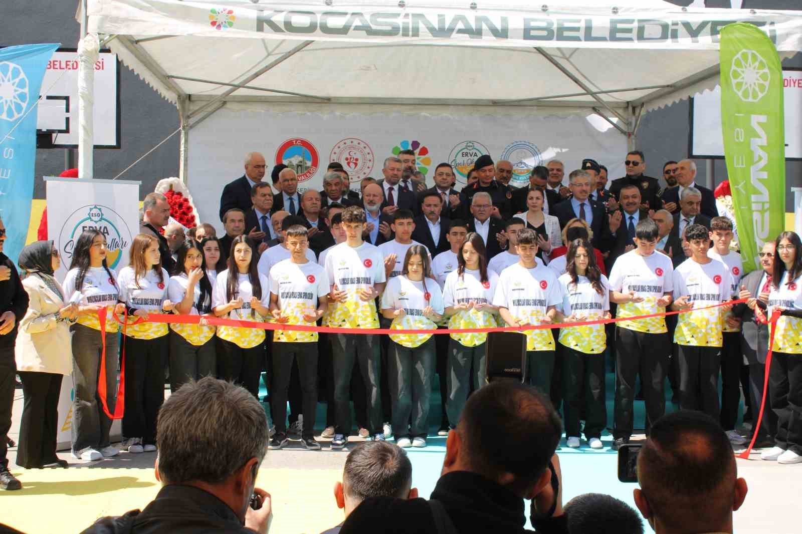 ERVA Spor Okulları’nın 52.’si açıldı
