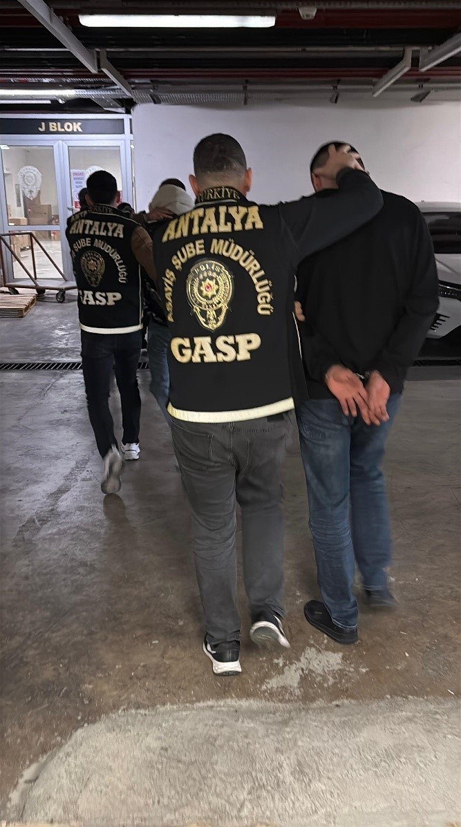 Antalya’da son 1 haftada 238 şahıs tutuklandı