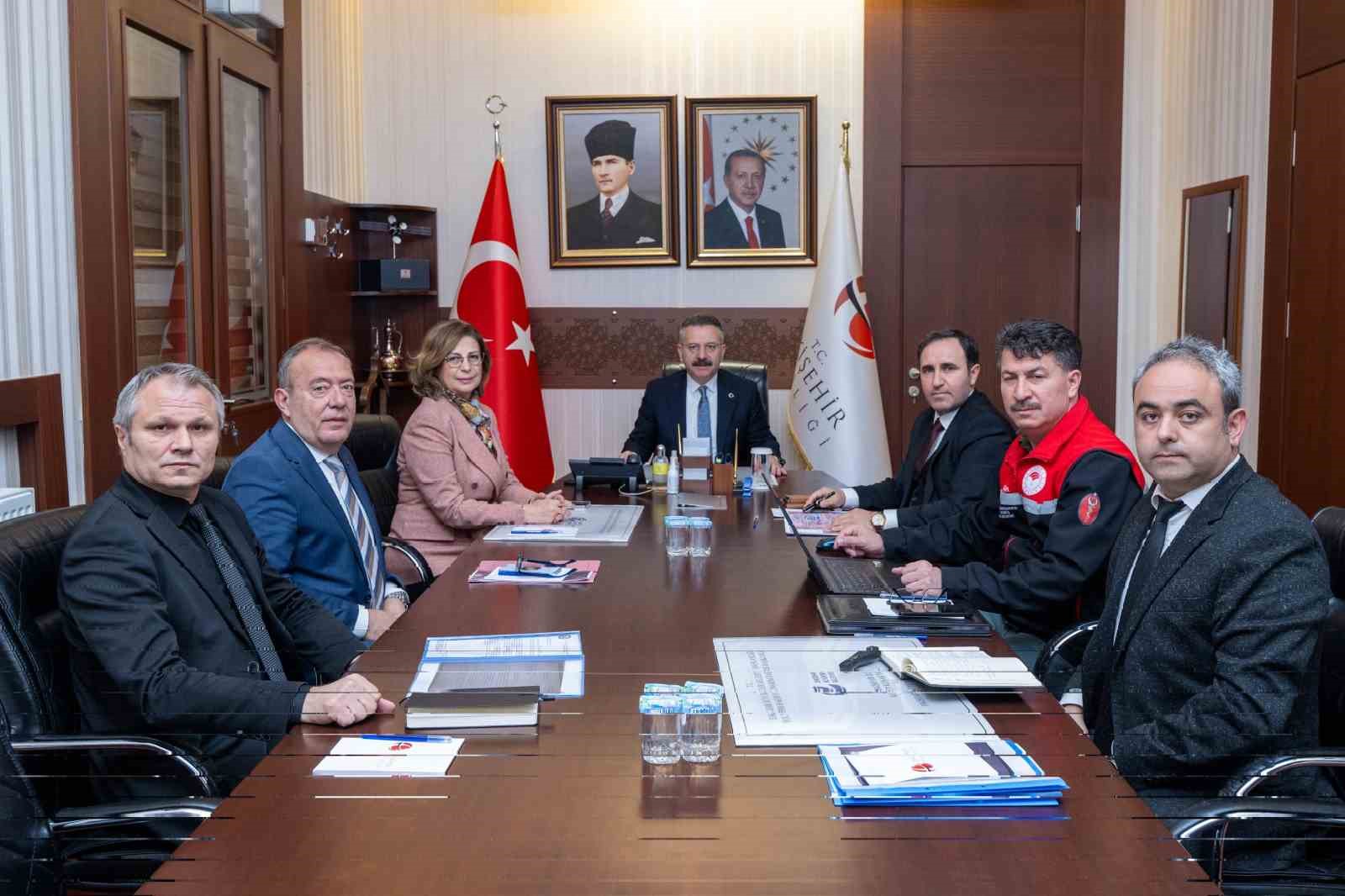 ’Kuşak Yollar Projesi’ ile ilgili değerlendirme toplantısı düzenlendi