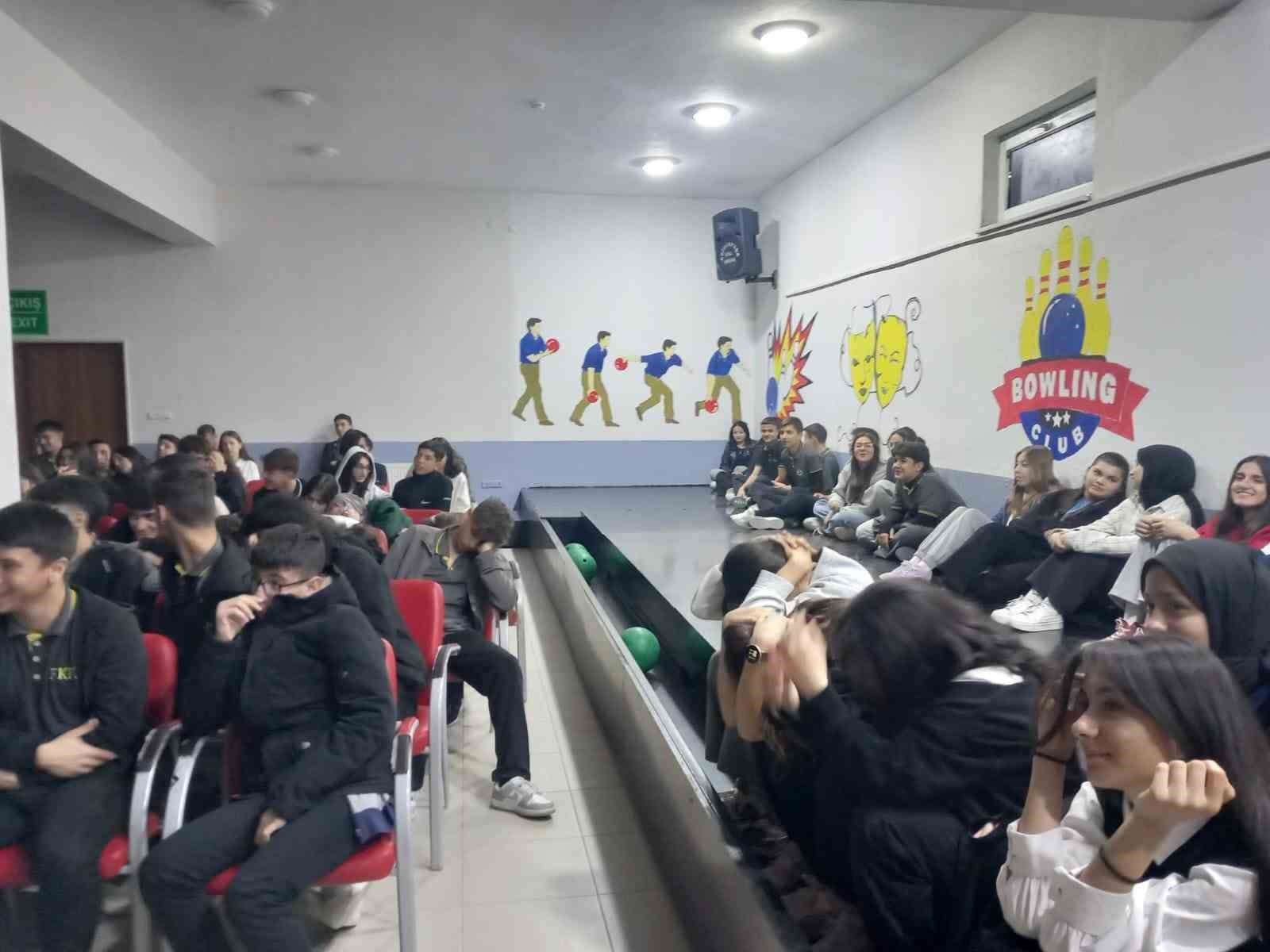 Eskişehir&rsquo;de lise &ouml;ğrencilerine afet farkındalık eğitimi verildi
