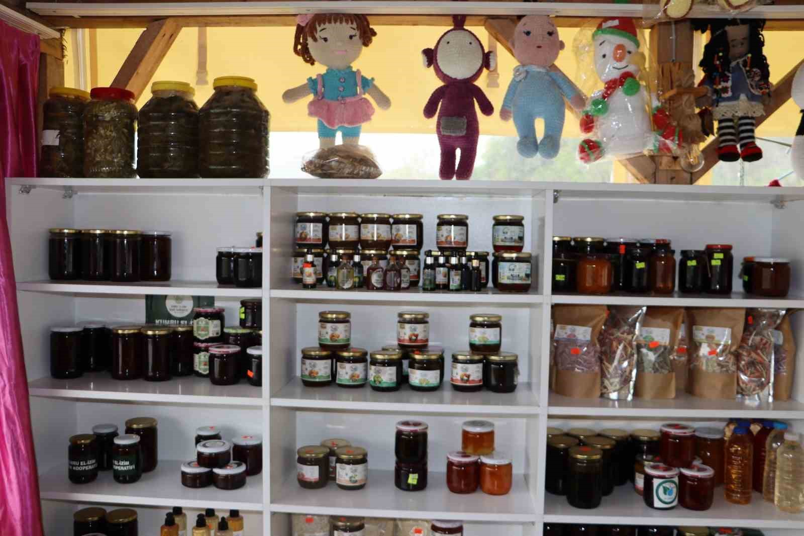 Ordu&rsquo;nun &uuml;reten kadınları, 19 il&ccedil;ede y&ouml;resel lezzetleri g&uuml;n y&uuml;z&uuml;ne &ccedil;ıkartıyor
