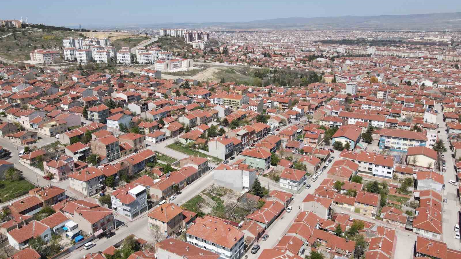 Erenk&ouml;y, Huzur, &Ccedil;ankaya mahallelerinde imar sevinci
