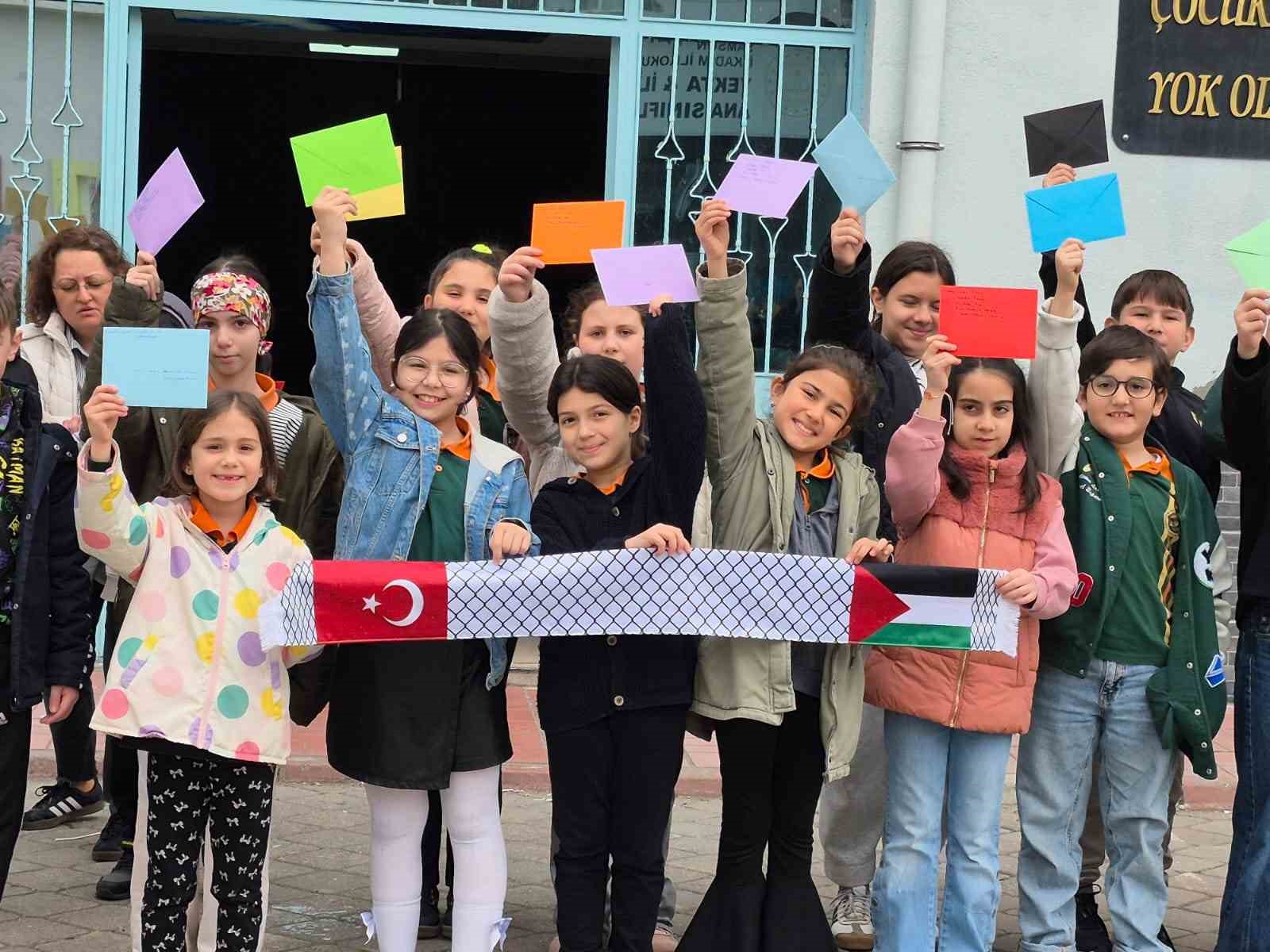 Samsun’dan UNICEF’e 55 mektuplu ’barış’ çağrısı