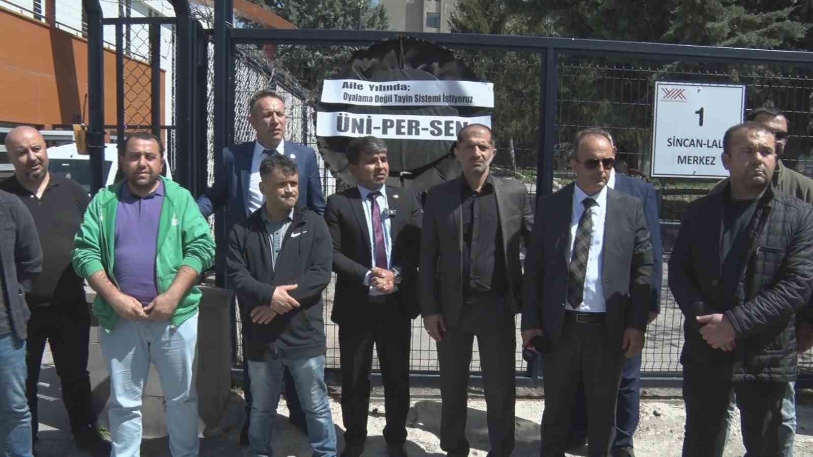 &Uuml;NİPERSEN&rsquo;den Y&Ouml;K &ouml;n&uuml;nde siyah &ccedil;elenkli basın a&ccedil;ıklaması
