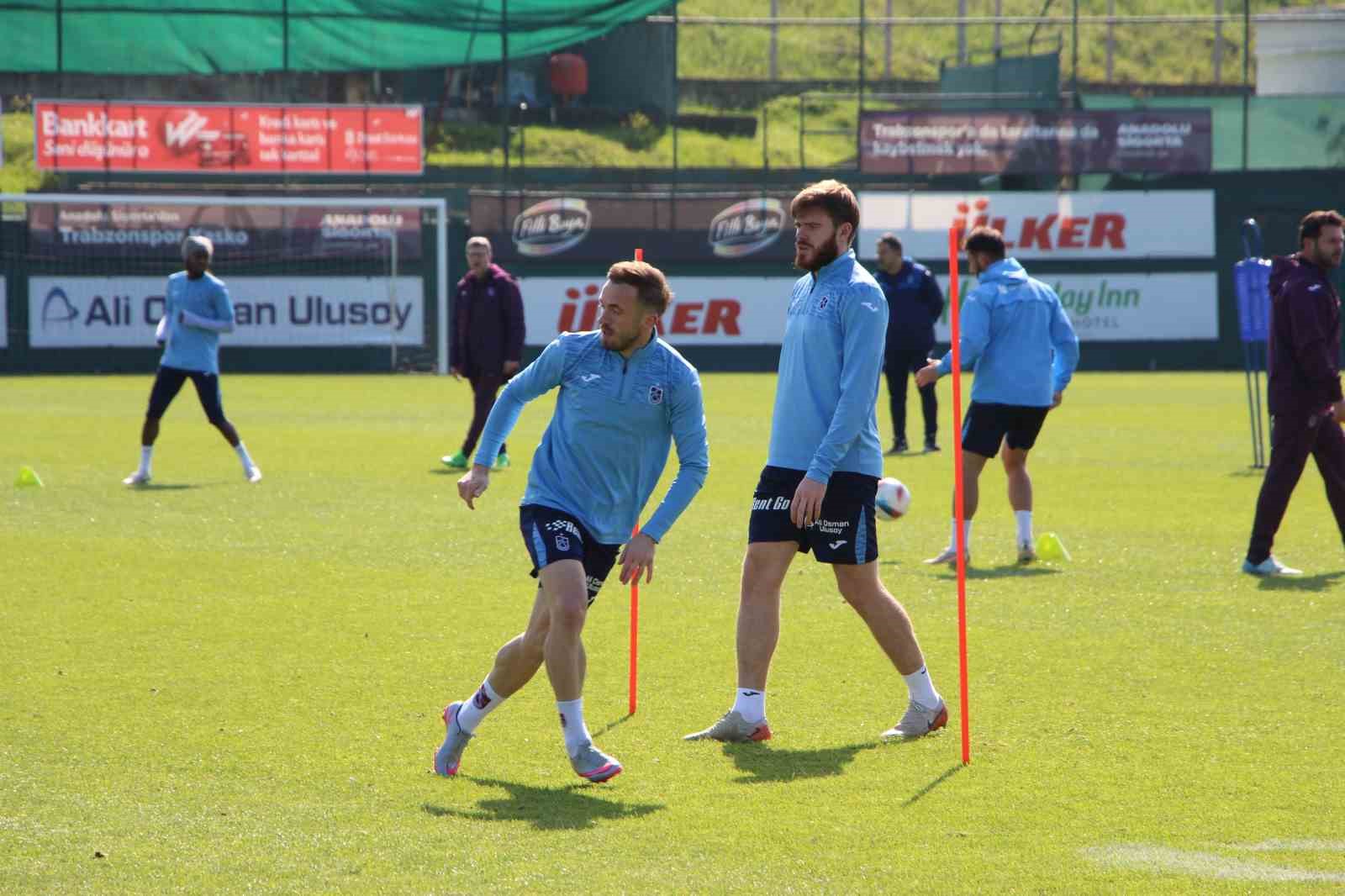Tim Jabol Folcarelli: "Trabzonspor’da kupalar kazanmak istiyorum"
