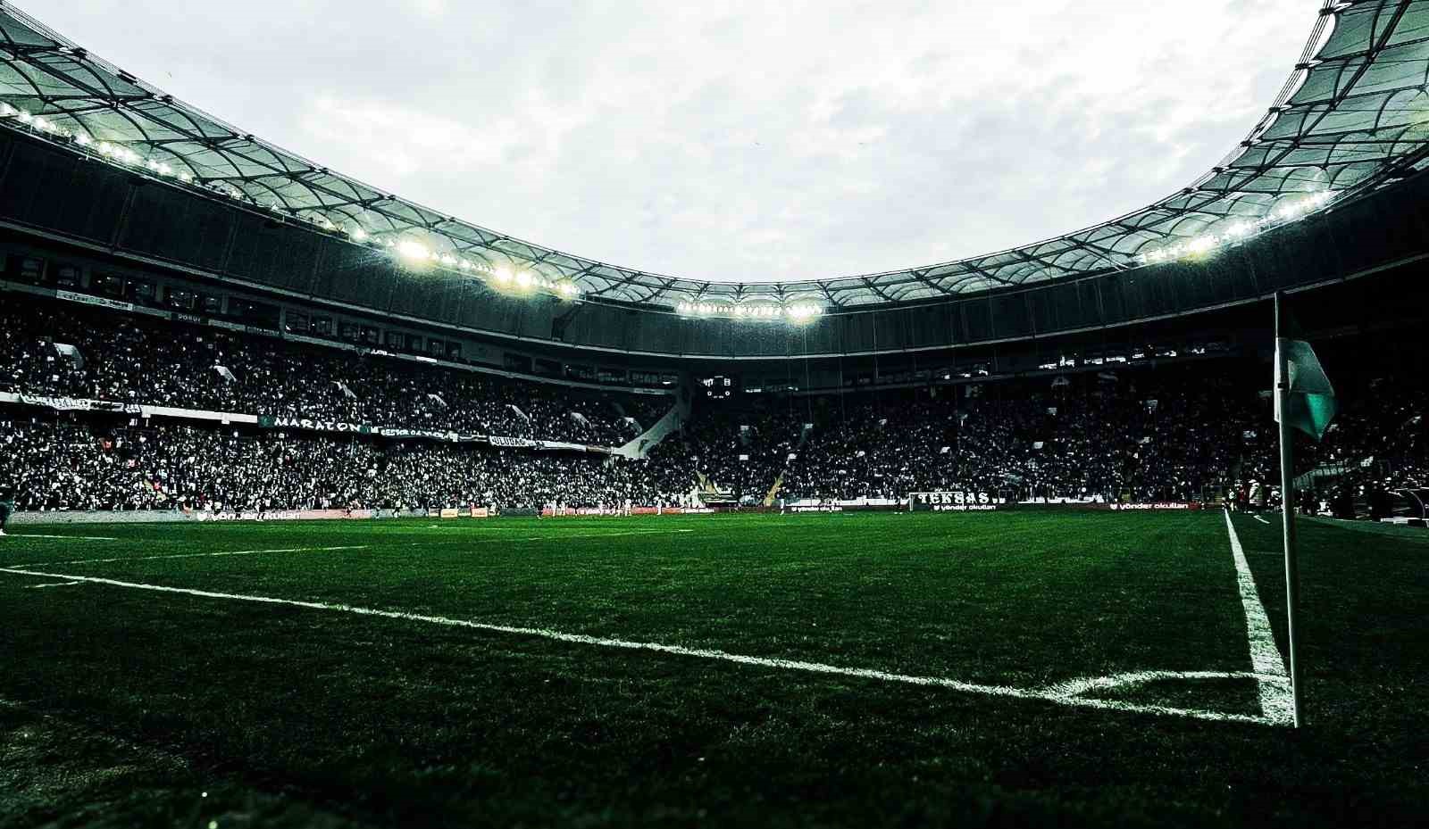Bursaspor’da gelecek sezon kombineleri 23 bini aştı