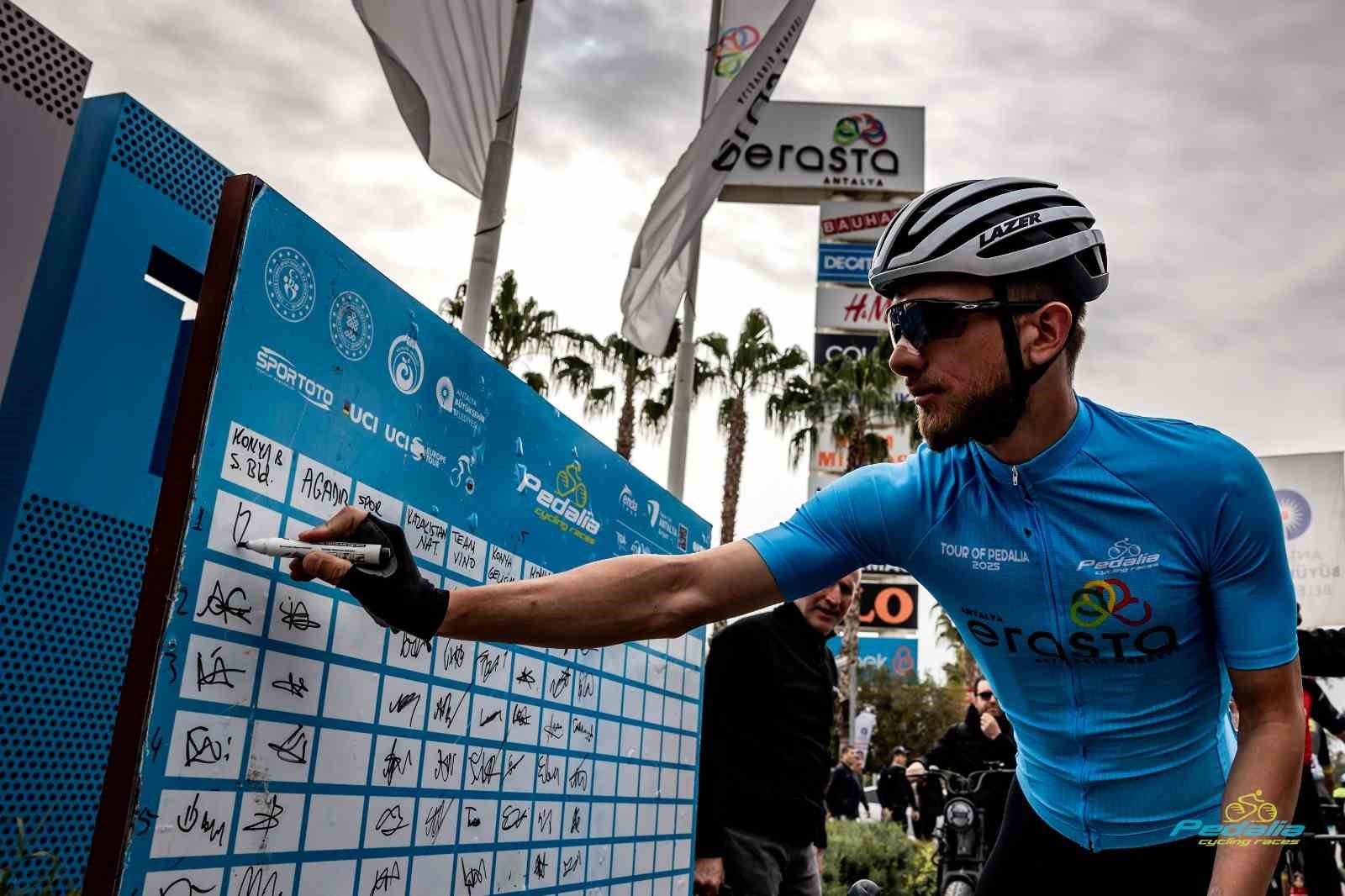 Erasta AVM Pedelia Festivaliyle ödülleri topladı