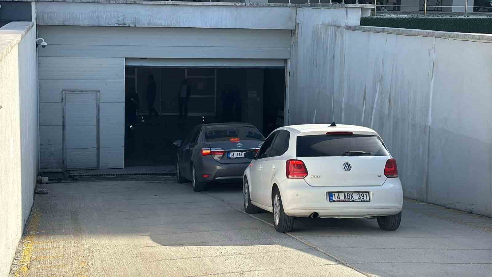 Rasim Ozan Kütahyalı, ifadesi alınmak üzere Bolu Adliyesi’nde