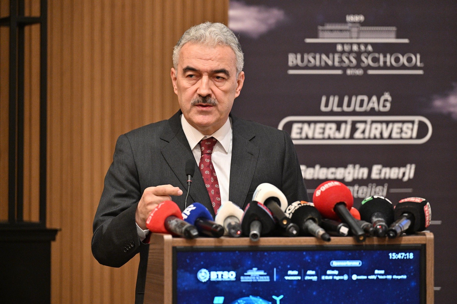 Bursa’da "Uludağ Enerji Zirvesi" start aldı