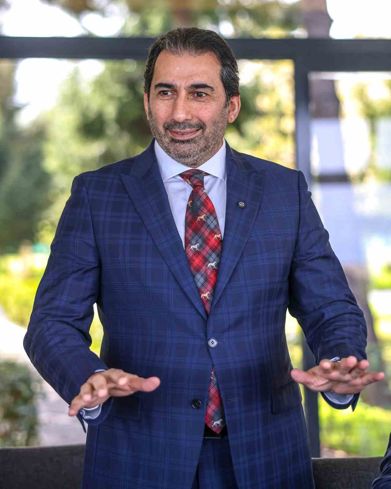 Zeyyat Kafkas: "Futbolun futboldan uzaklaştığı bir sezon yaşıyoruz"
