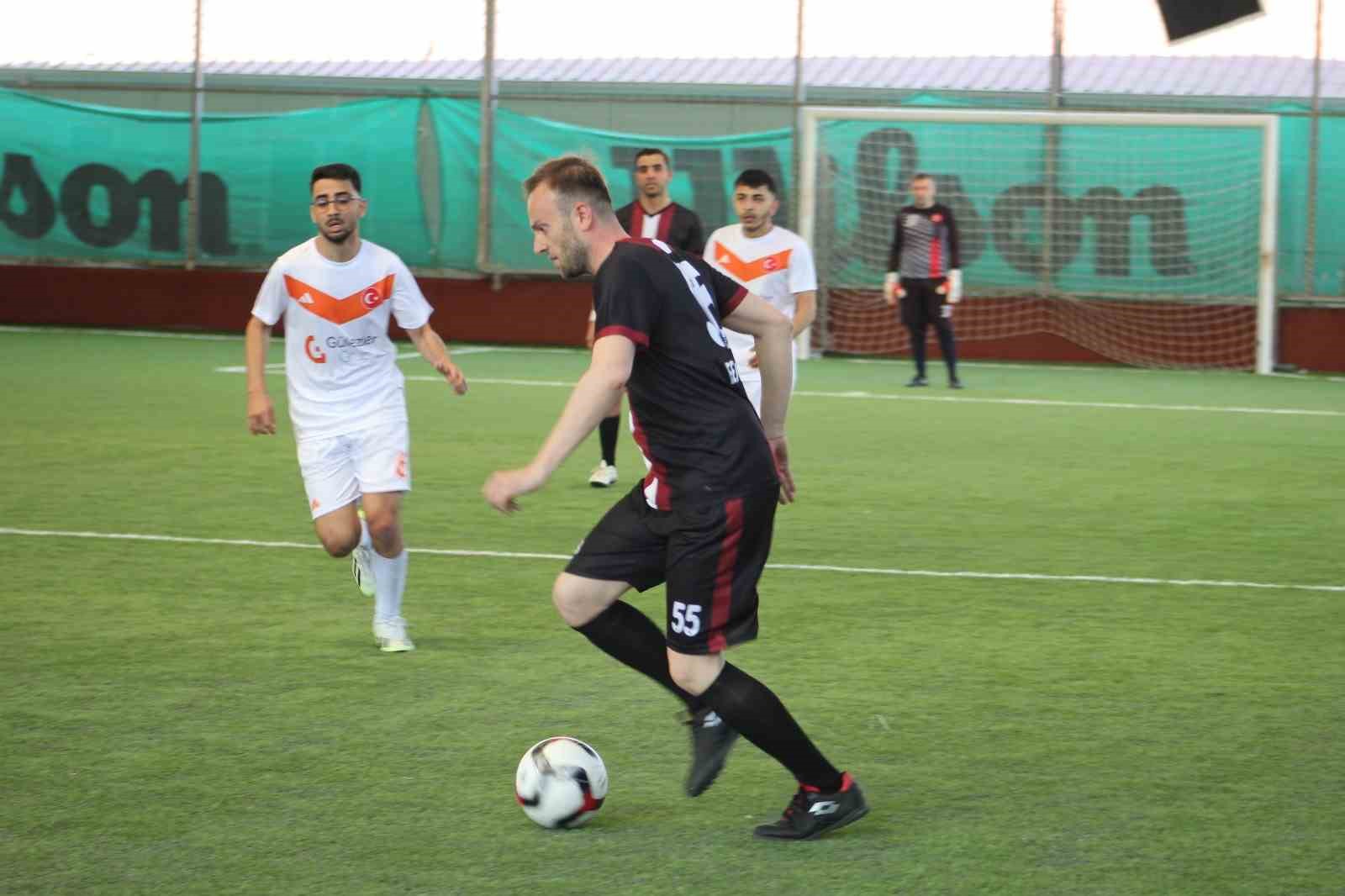 AOSB Futbol Turnuvası başladı