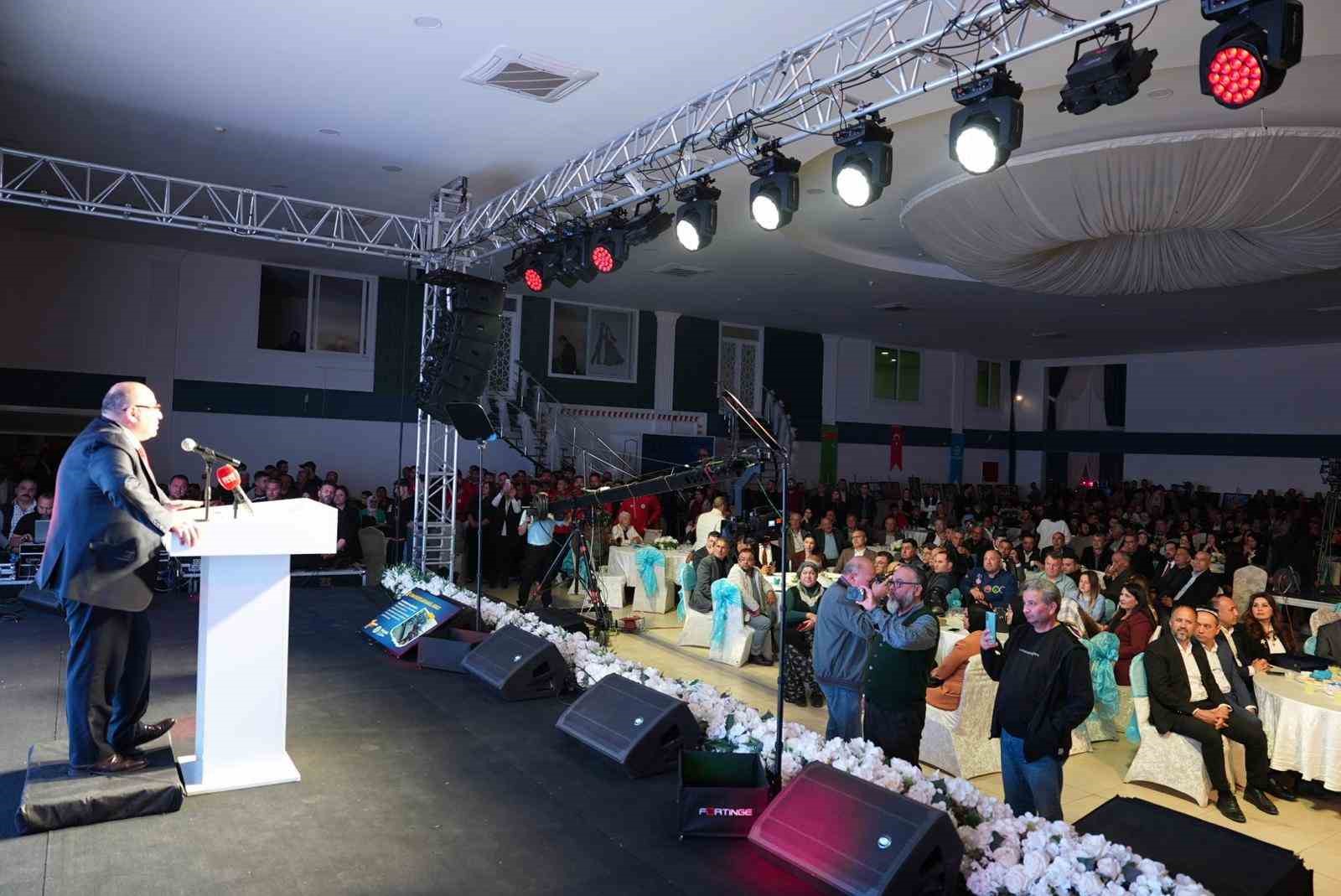 Başkan Kara: "&Uuml;reten, &uuml;retilene artı değer katan bir anlayışla adımlarımızı attık"
