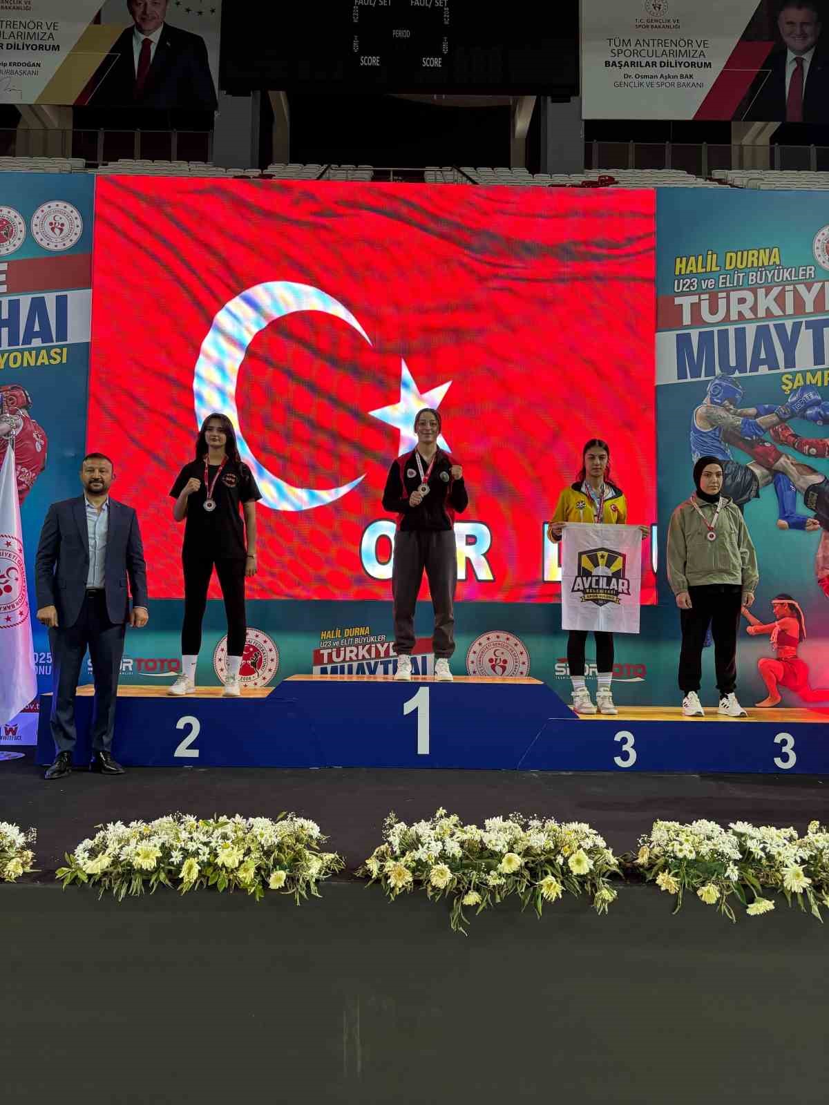 Muaythai Türkiye Şampiyonasına Manisa damgası