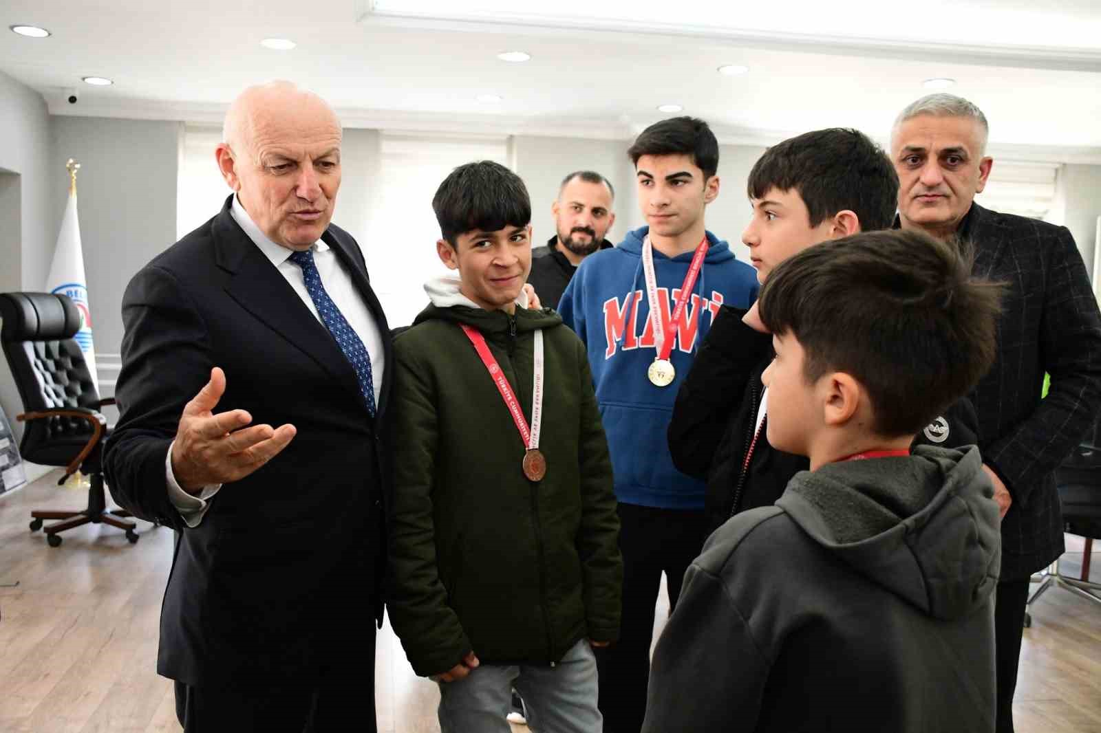 Başkan Kul: "Çabamız şampiyonlar yetiştirmek için"