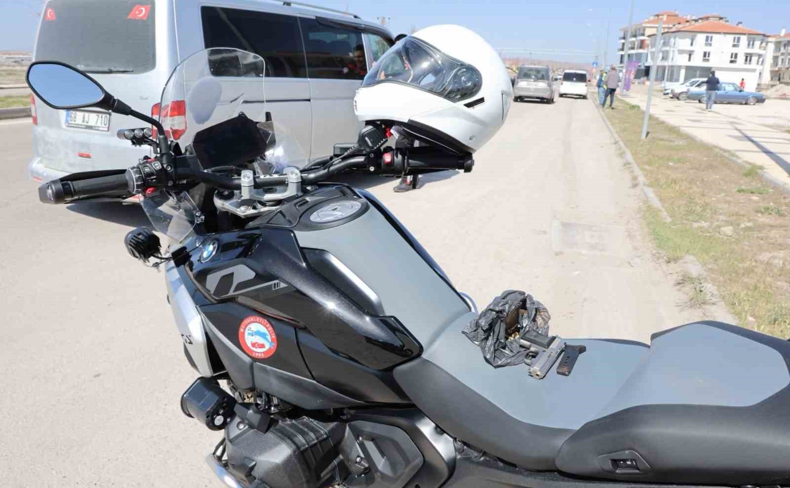 Kuru sıkı tabanca sahibine 11 bin 977 lira ceza