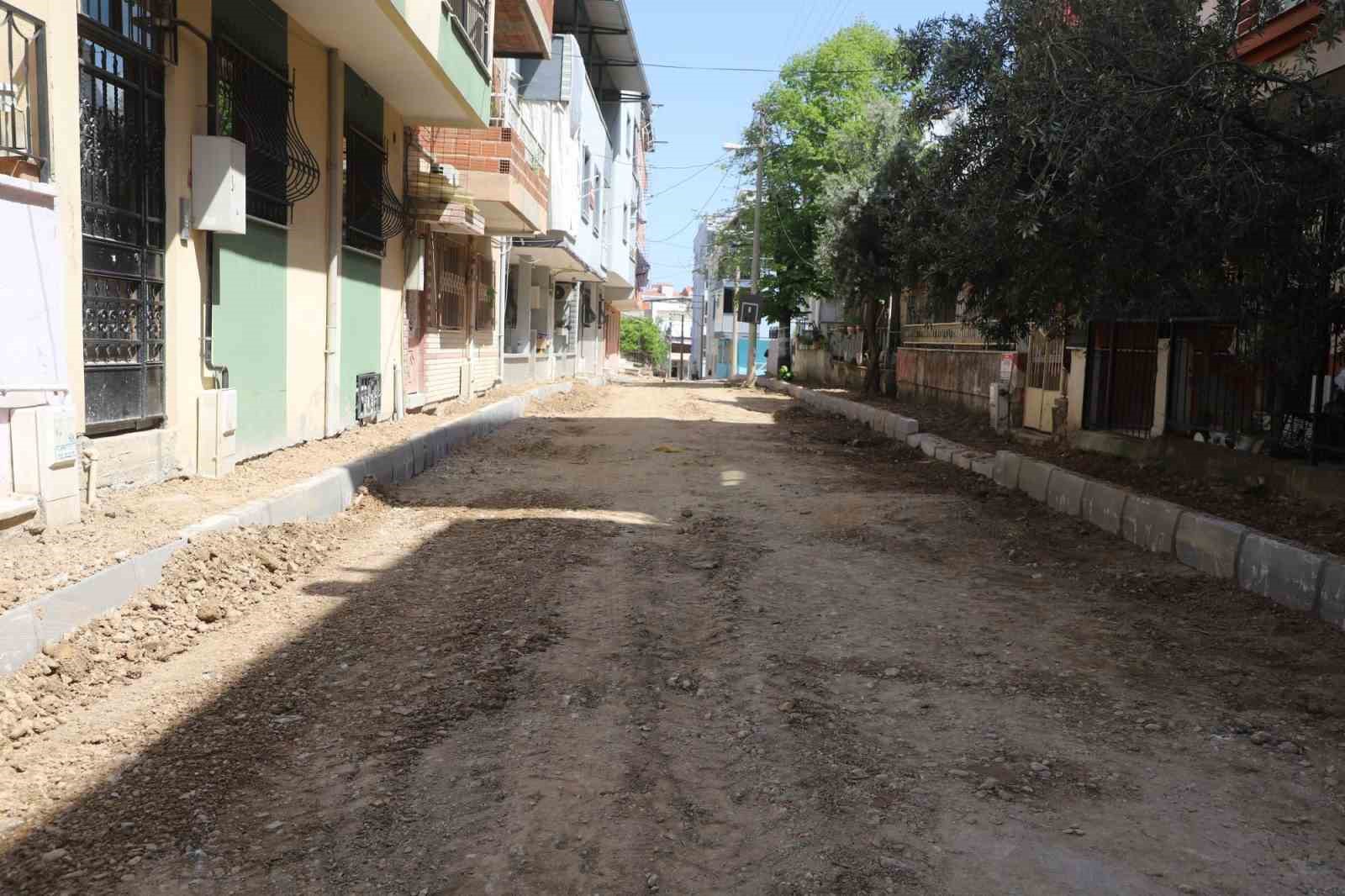 Başkan Akın: "Kurban Bayramı’ndan önce yeni yolları hizmete sunmuş olacağız"