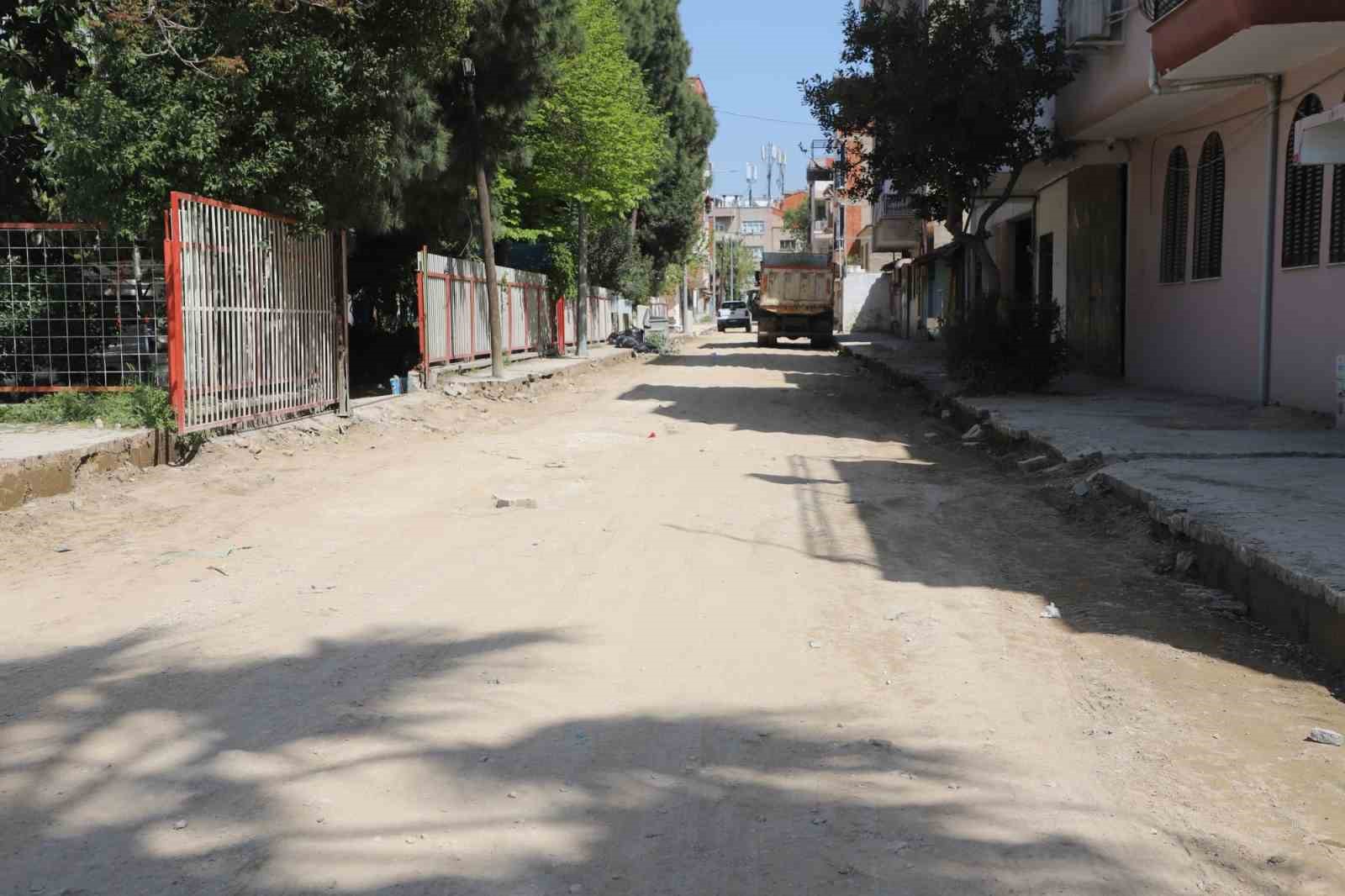 Başkan Akın: "Kurban Bayramı’ndan önce yeni yolları hizmete sunmuş olacağız"
