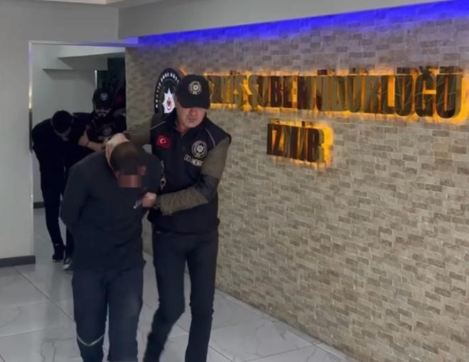 Yaşlı kadını 750 bin TL dolandırdılar: 3 tutuklama