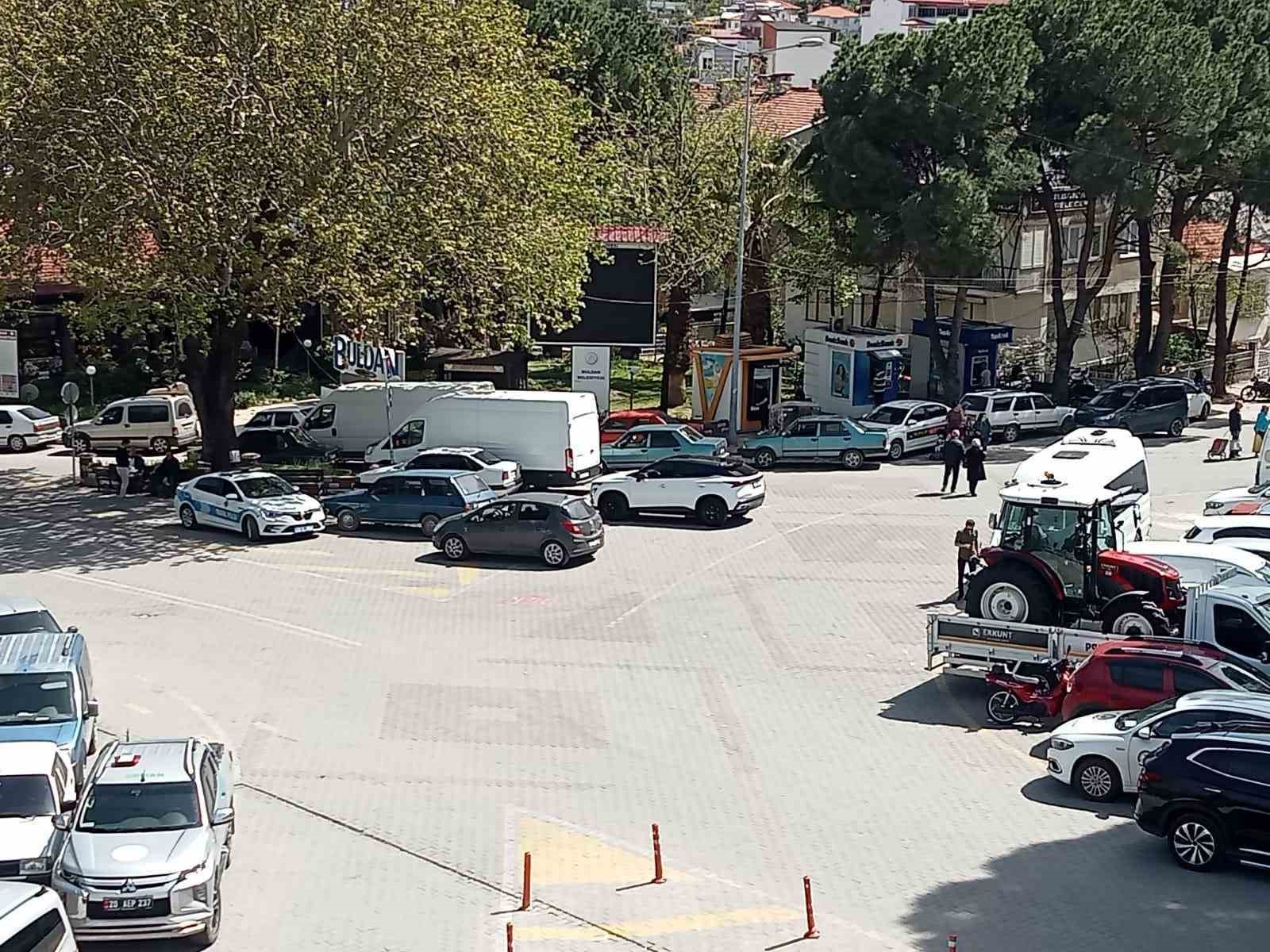 Seyyar satıcıyla zabıtanın kavgasına polis müdahale edildi