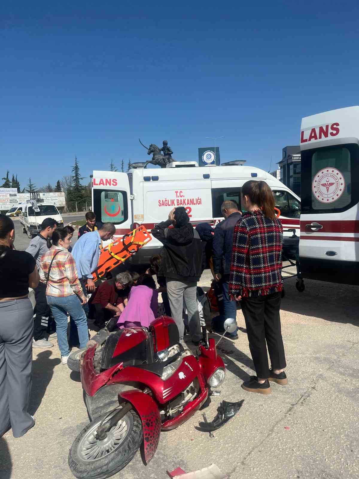 Bilecik’te meydana gelen trafik kazasında 3 kişi yaralandı