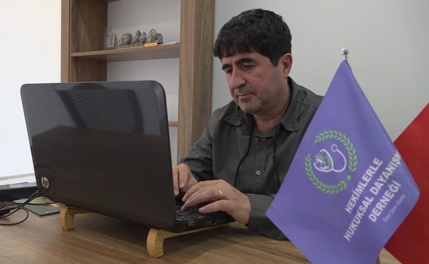 Randevusuz muayeneyi kabul etmeyen doktor hakkında şikayette bulunan savcı haklı bulundu
