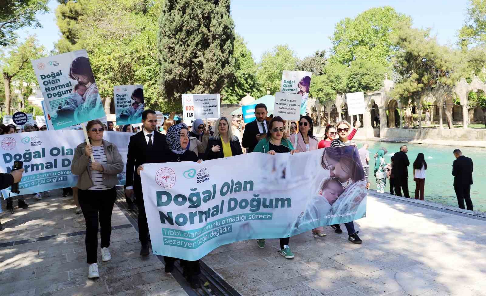 Balıklıgöl’de "Doğal Olan Normal Doğum" yürüyüşü