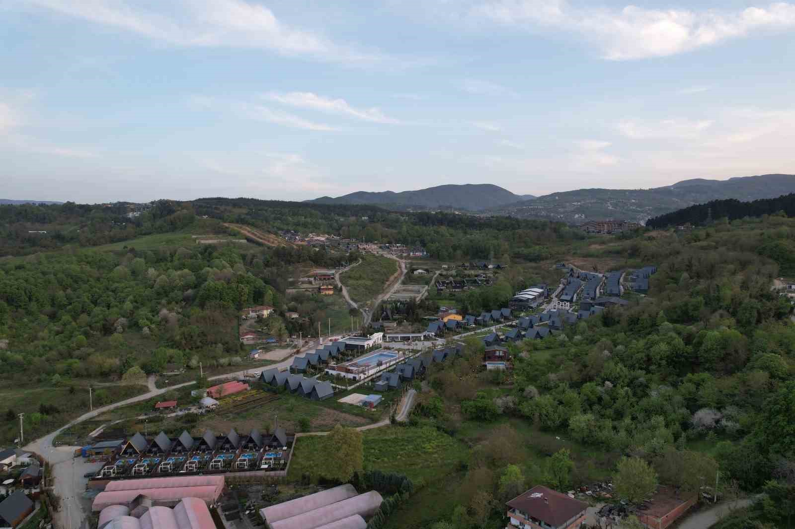 Kaçak bungalov iddialarına böyle cevap verdi