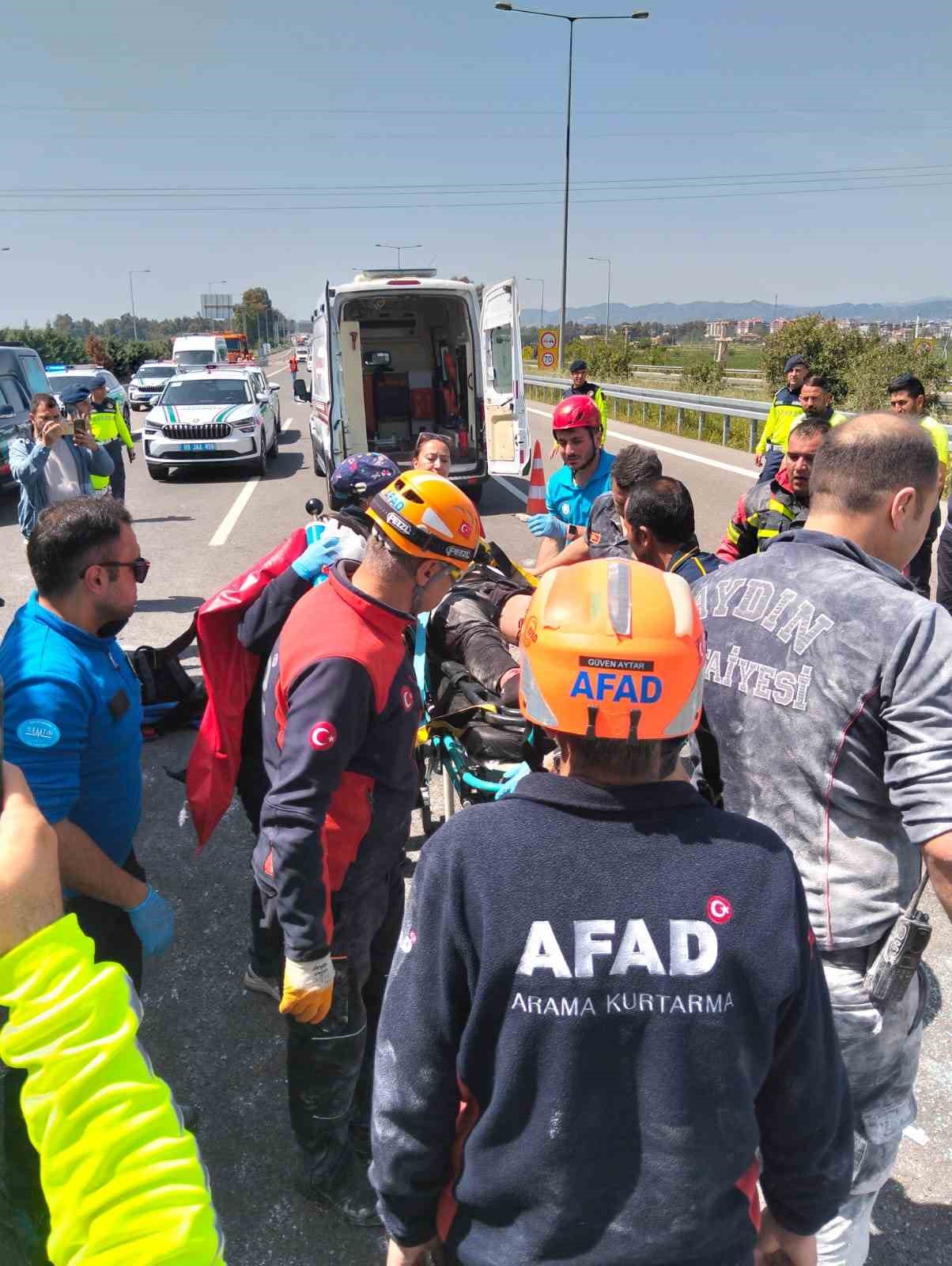 Aydın’da tırlar birbirine girdi: 1 yaralı
