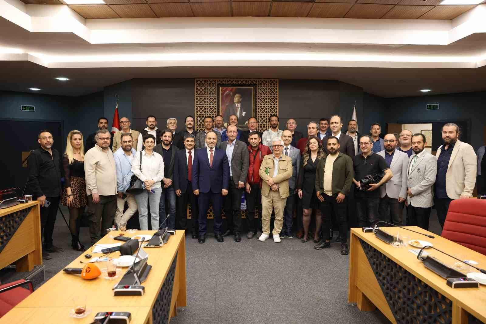 Rekt&ouml;r G&uuml;ng&ouml;r; "PA&Uuml;&rsquo;de akademik ve idari barışı sağlayacağım"
