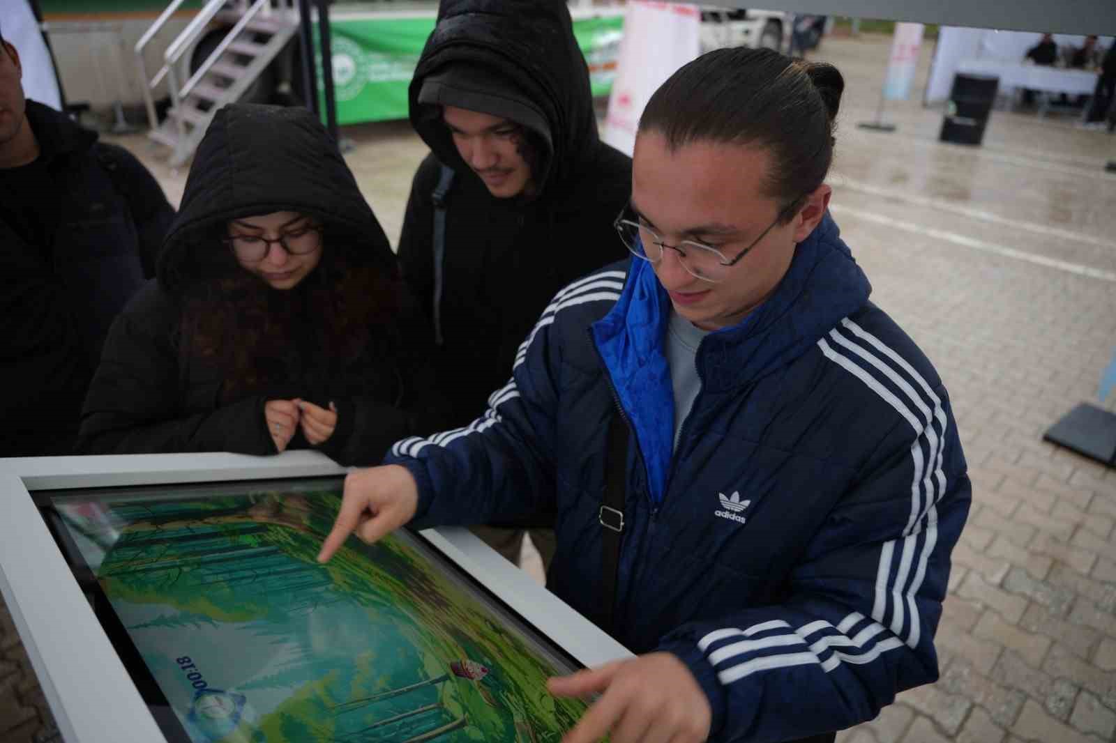 FÜ’de "Yeşil Kampüs Festivali" büyük ilgi gördü
