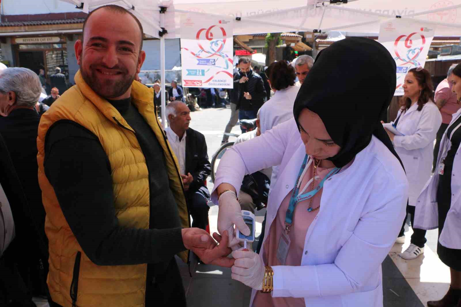 Diyarbakır’da her cuma ücretsiz sağlık taraması yapılıyor