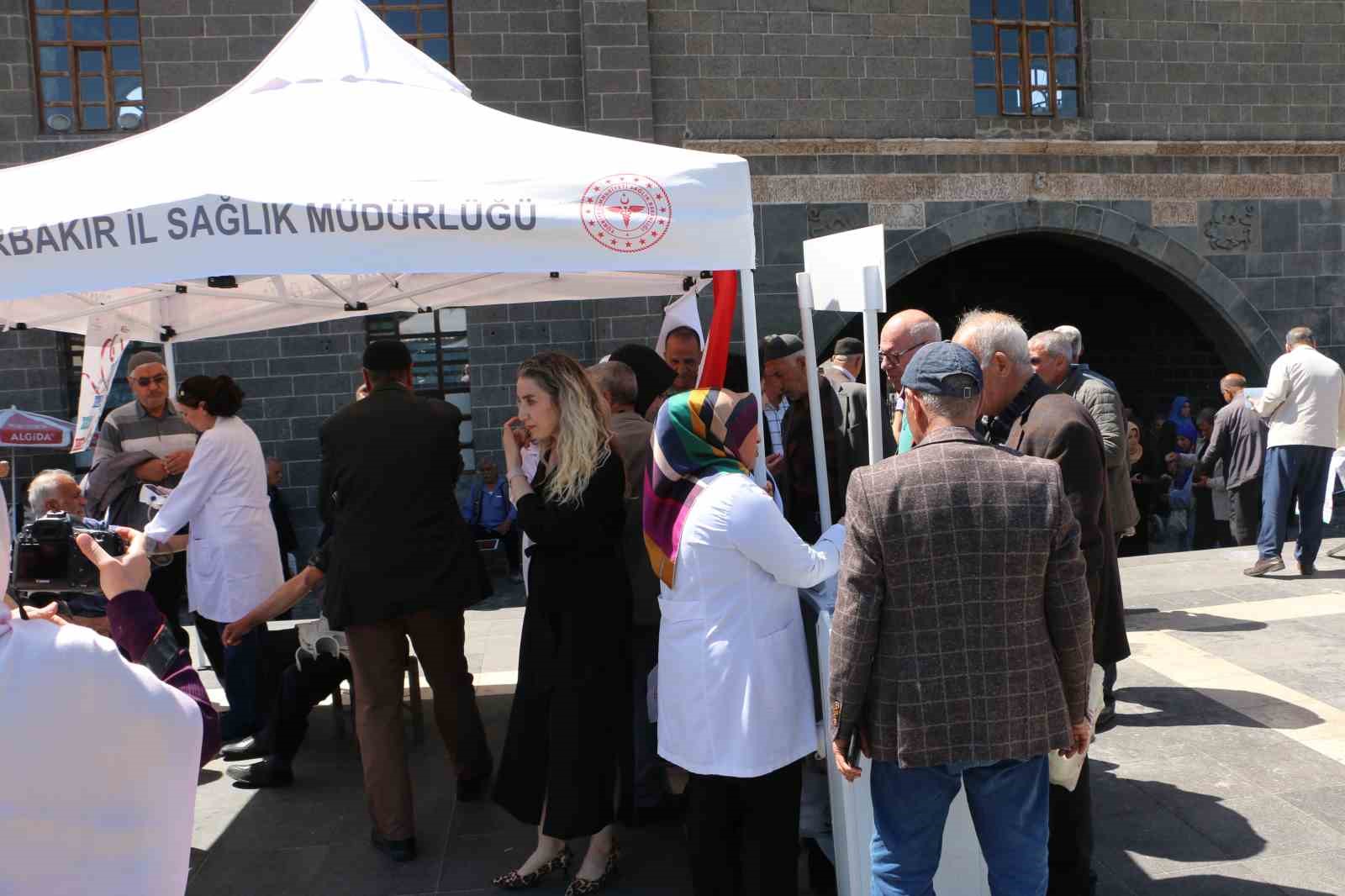 Diyarbakır’da her cuma ücretsiz sağlık taraması yapılıyor