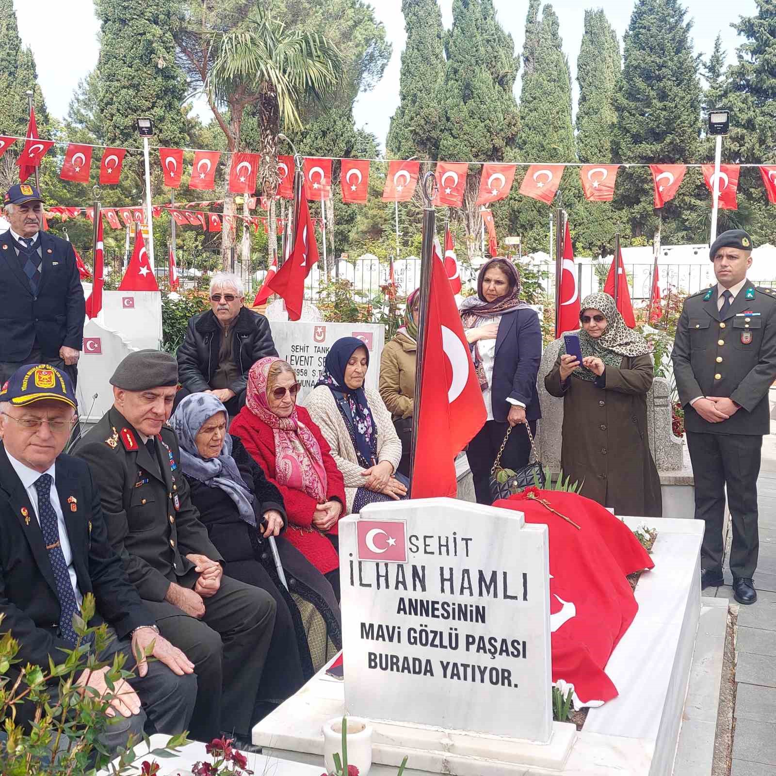 Pamuk Ge&ccedil;idi şehidi 4 astsubay, şehadetlerinin 33. yılında anıldı
