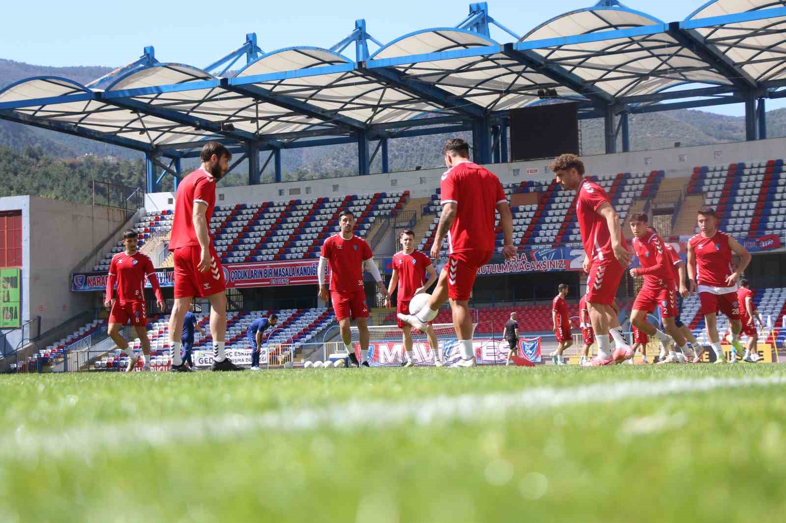Karabük İdman Yurdu ligin en kritik maçına taraftarları davet etti