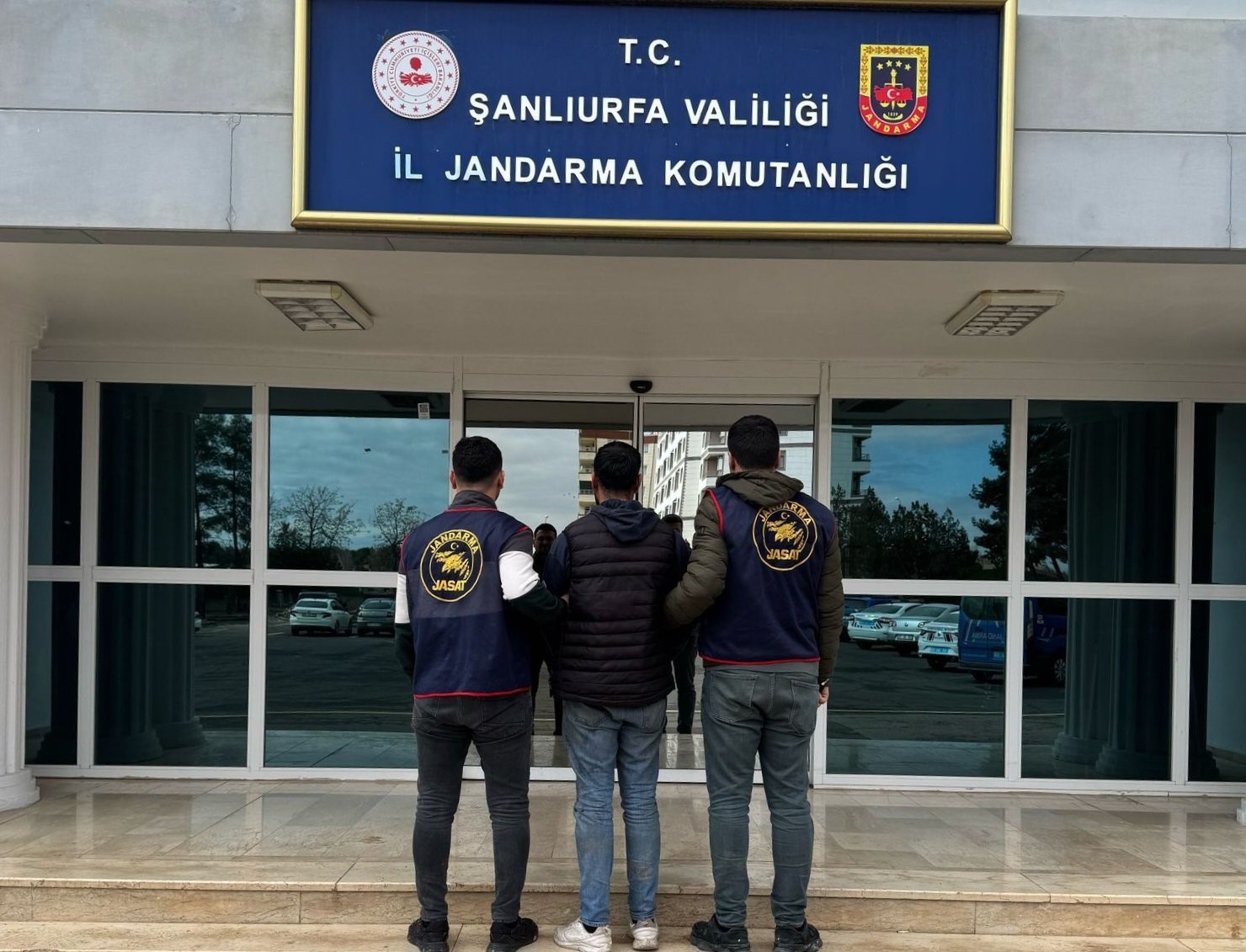 Şanlıurfa’da kasten öldürme suçundan aranan 5 şahıs yakalandı