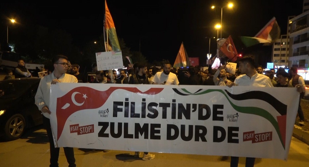 Kilis’te Filistin için dayanışma yürüyüşü düzenlendi