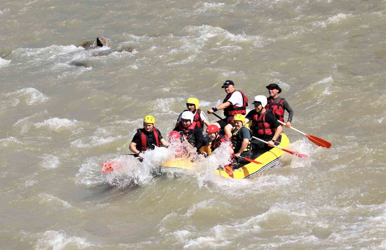 Bayburt’ta rafting şampiyonası düzenlenecek