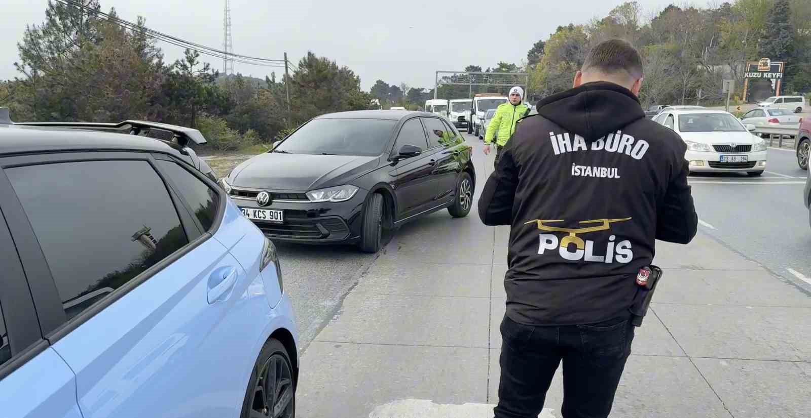 Arnavutköy’de emniyet şeridini ihlal etti, suçu kendinde değil yolda buldu