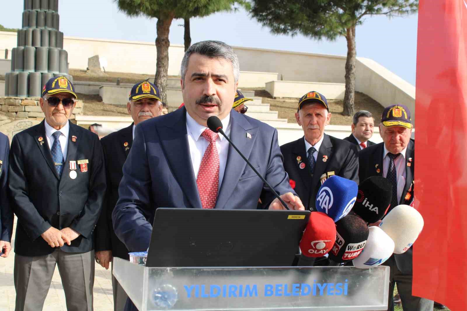 Bursalılardan şehit ecdada vefa