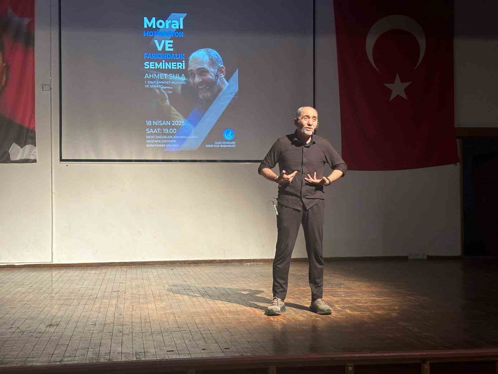 Soma’da Ahmet Sula’dan unutulmaz bir seminer
