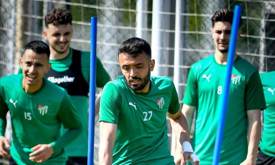 Bursaspor’da Bornova 1877 maçının hazırlıkları tamamlandı
